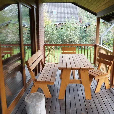 Nyaraló Otto Garding